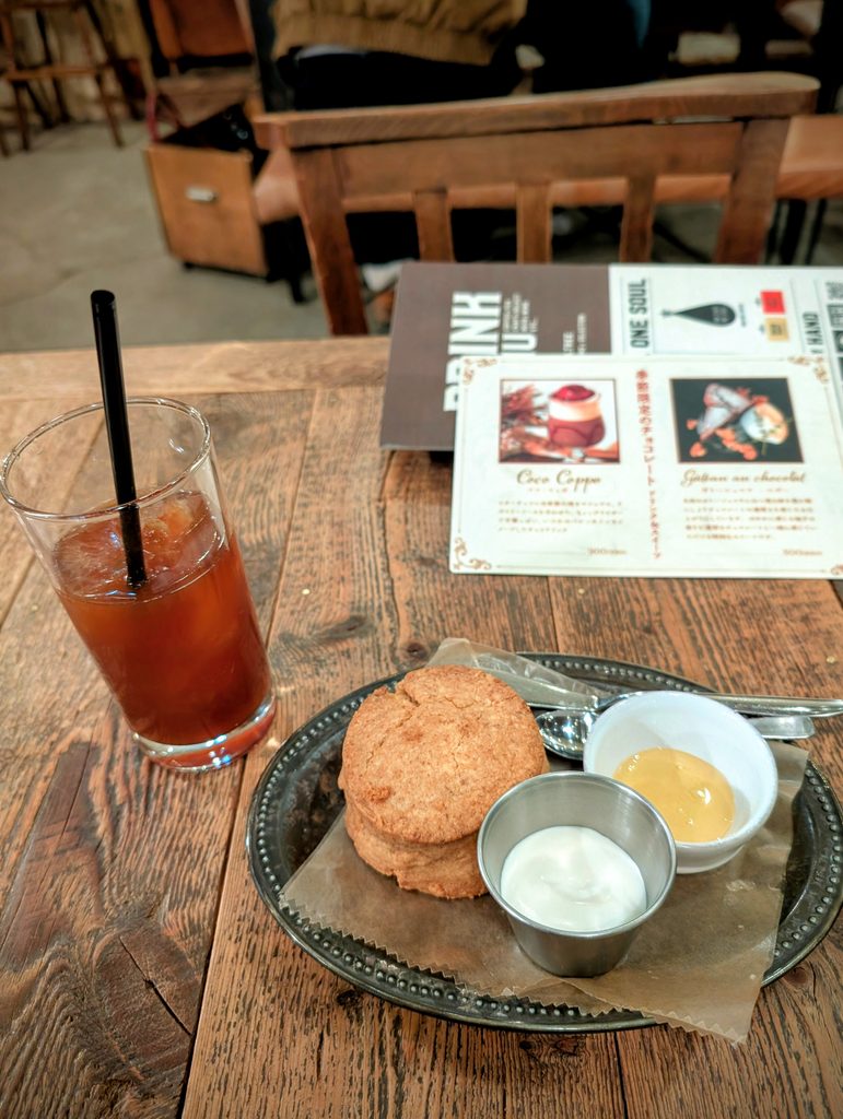 Soul treeのスコーンとアイスコーヒー