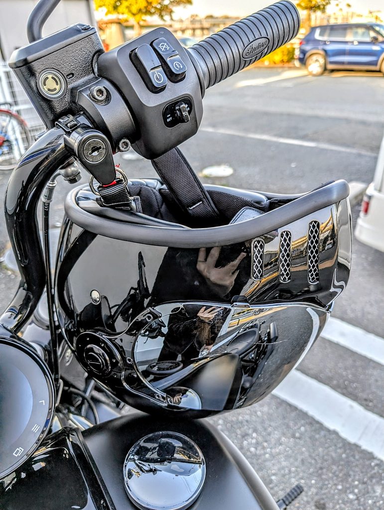 Kijimaヘルメットホルダー